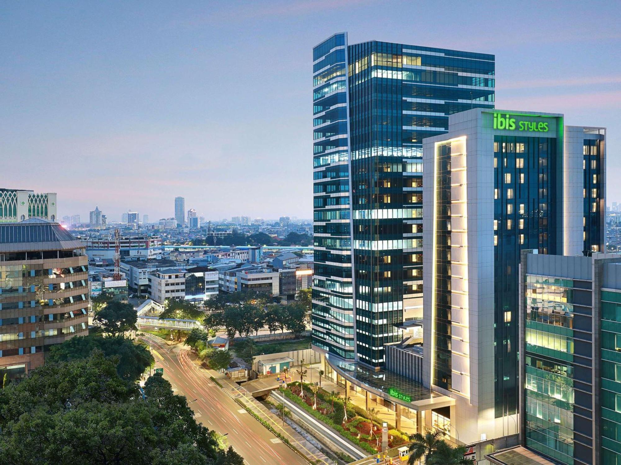 Ibis Styles Jakarta Tanah Abang מראה חיצוני תמונה